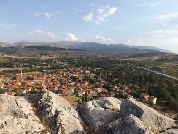 Bir Tunç Çağı Yerleşiminin Evrimi Madenli/Kötürnek Köyü Resim